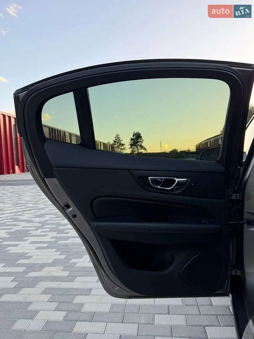 2019 Volvo S60 - мініатюра 28