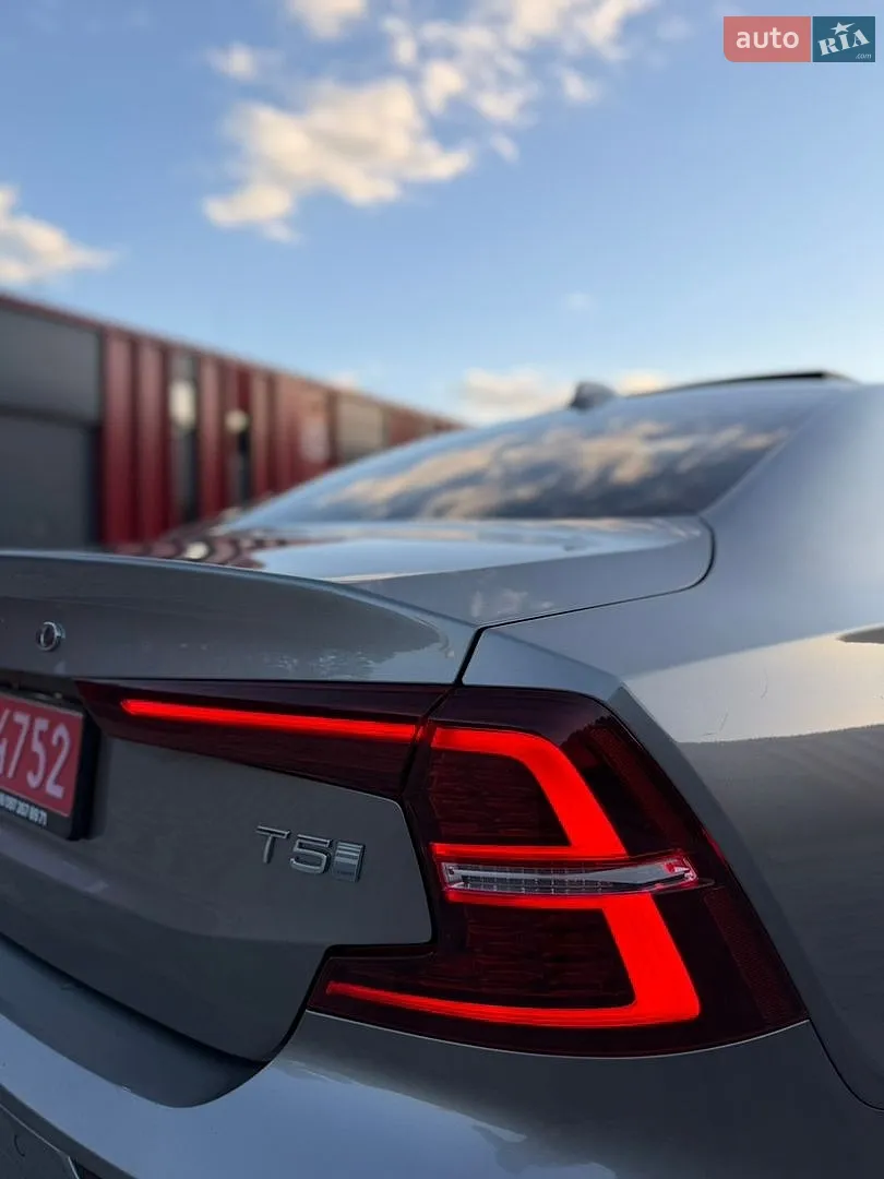 2019 Volvo S60 - мініатюра 34