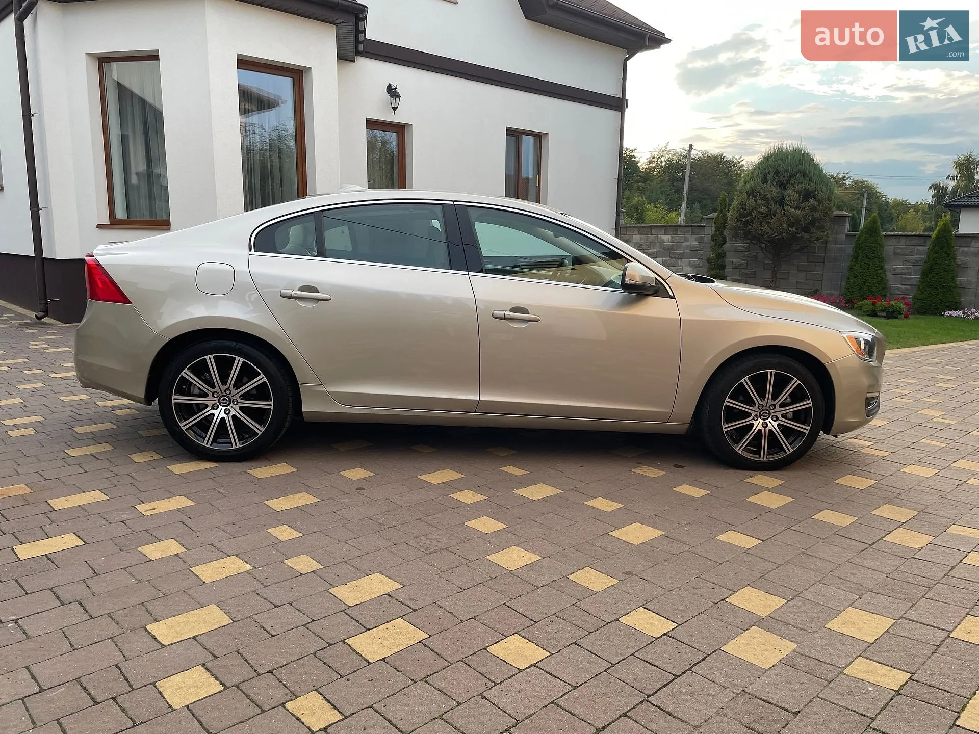 2017 Volvo S60 - мініатюра 6