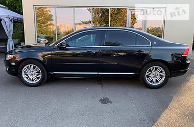 Седан Volvo S80 2012 в Киеве