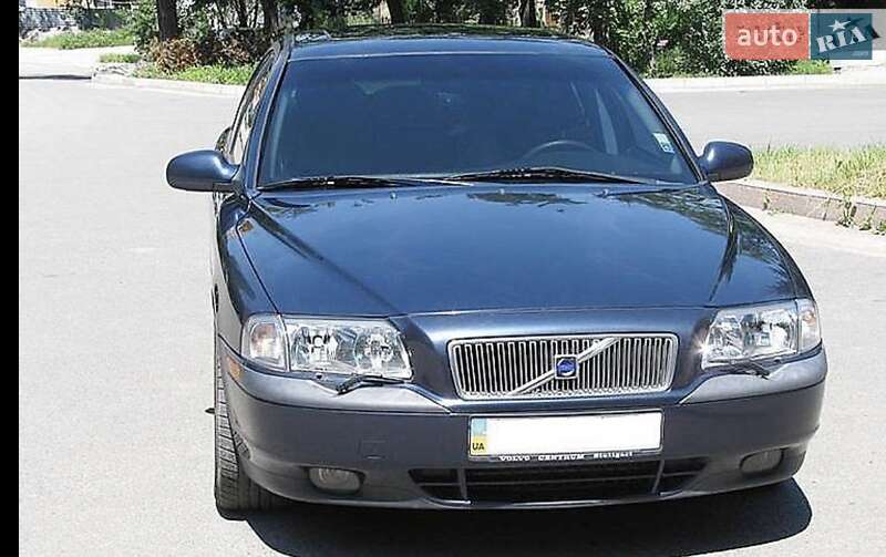 Volvo S80 2001