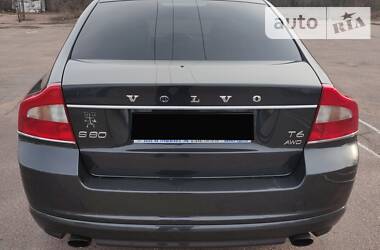 Седан Volvo S80 2013 в 