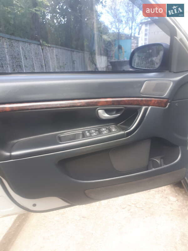 Седан Volvo S80 2002 в Овидиополе