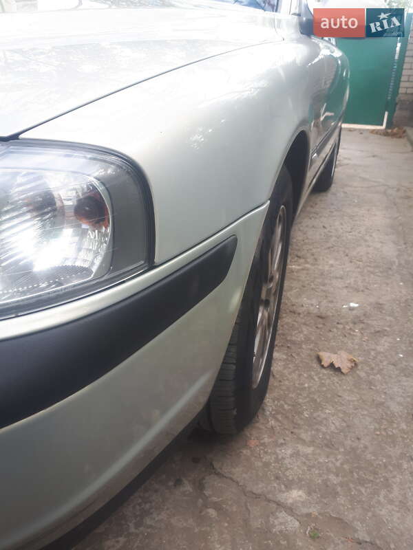 Седан Volvo S80 2002 в Овидиополе