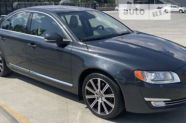 Седан Volvo S80 2014 в Киеве