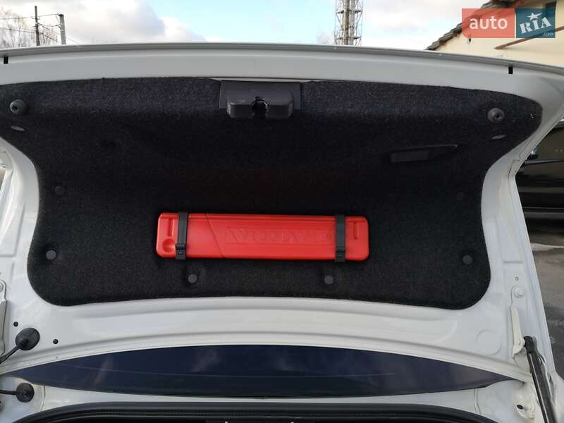 Седан Volvo S80 2014 в Києві