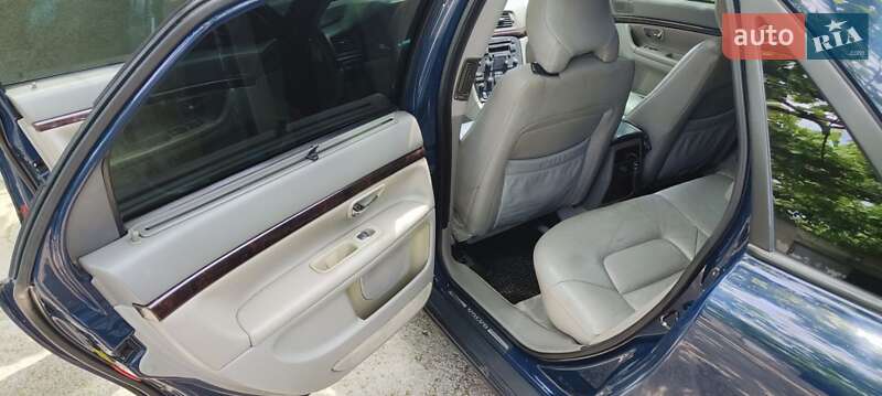 Седан Volvo S80 2000 в Ізмаїлі
