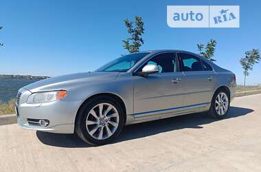 Седан Volvo S80 2011 в Николаеве