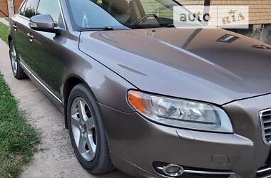 Седан Volvo S80 2009 в Сарнах