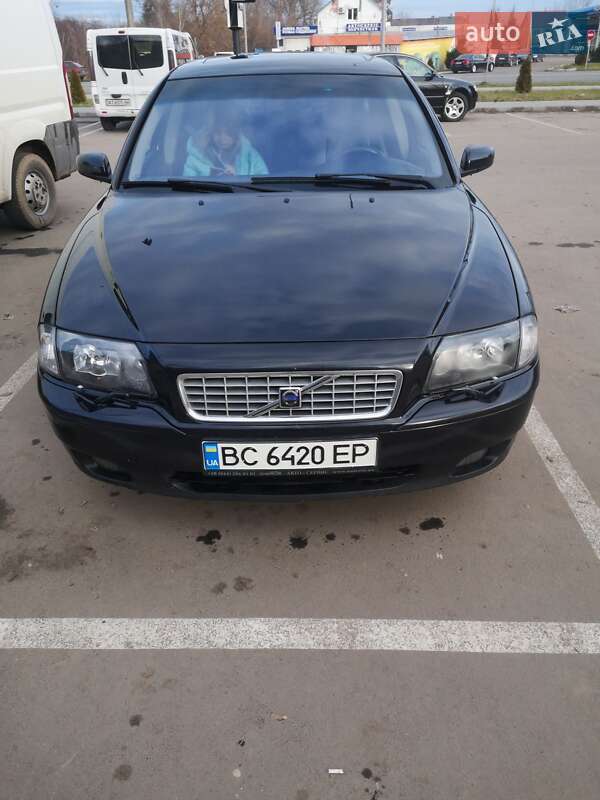 Volvo S80 2003