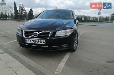 Седан Volvo S80 2011 в 