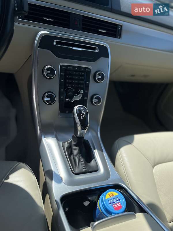 Седан Volvo S80 2014 в Киеве фото 20 Седан Volvo S80 2014 в Киеве