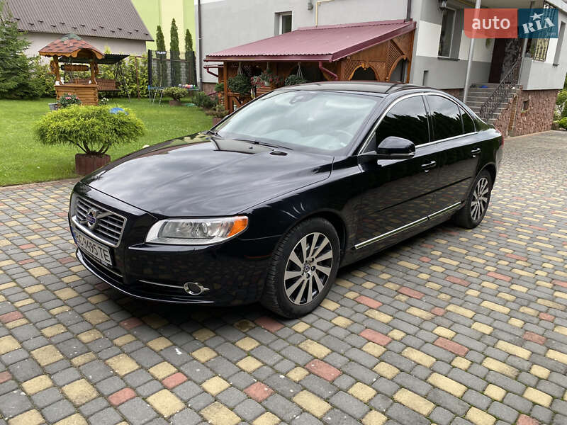 Седан Volvo S80 2012 в Львові