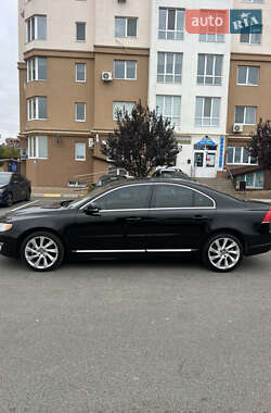 Седан Volvo S80 2016 в 