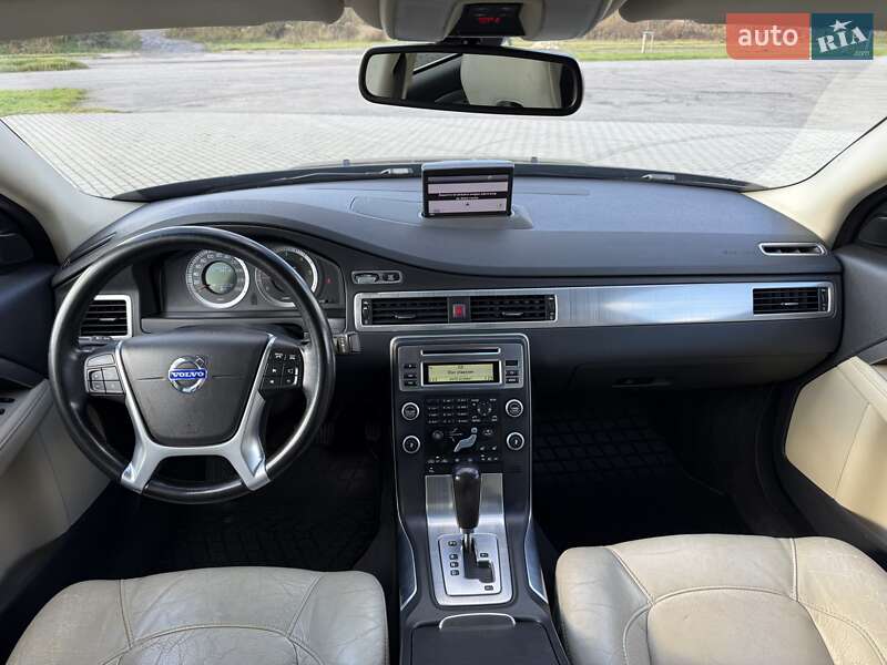 Седан Volvo S80 2010 в Львове фото 40 Седан Volvo S80 2010 в Львове