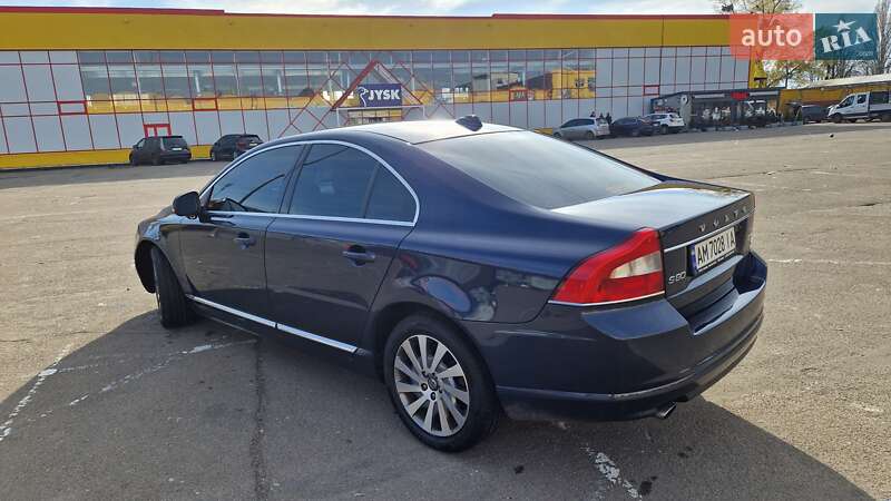 Седан Volvo S80 2012 в Житомире