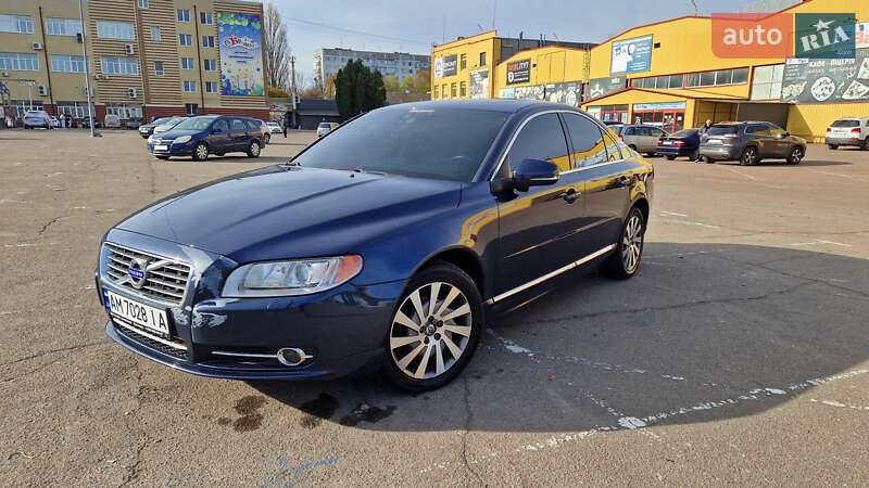 Седан Volvo S80 2012 в Житомире
