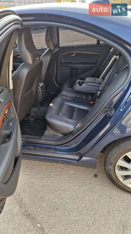 Седан Volvo S80 2012 в Житомире