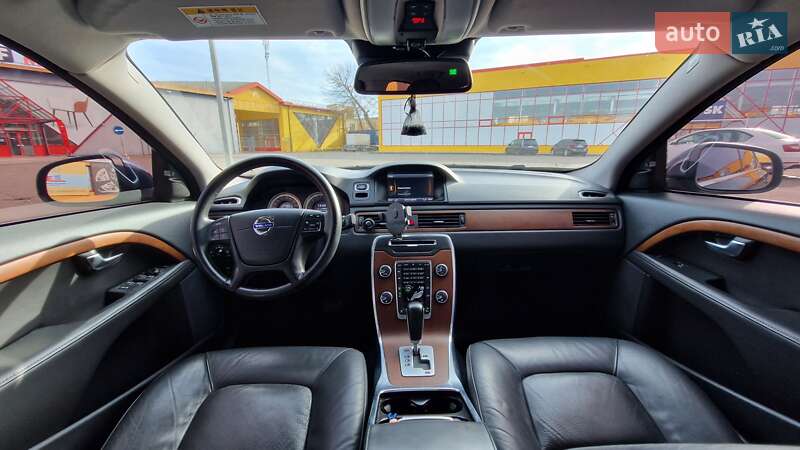 Седан Volvo S80 2012 в Житомире