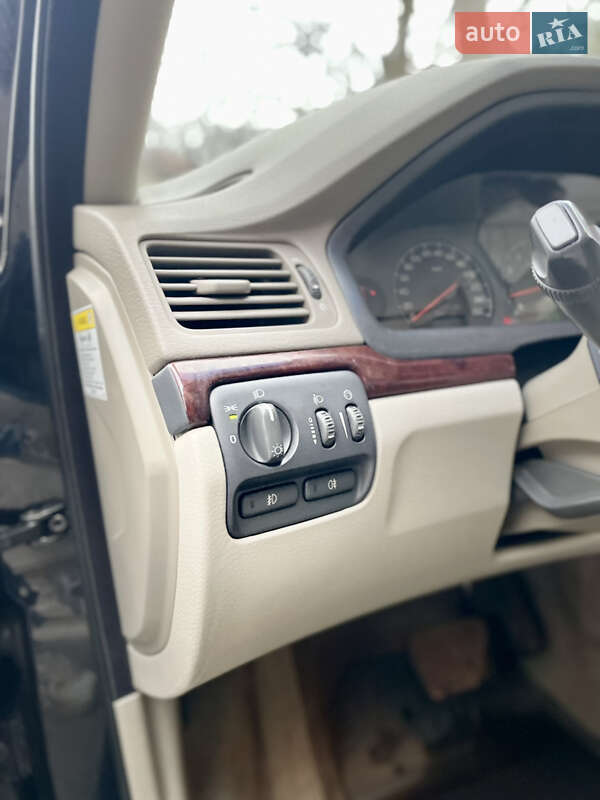 Седан Volvo S80 2003 в Киеве фото 45 Седан Volvo S80 2003 в Киеве