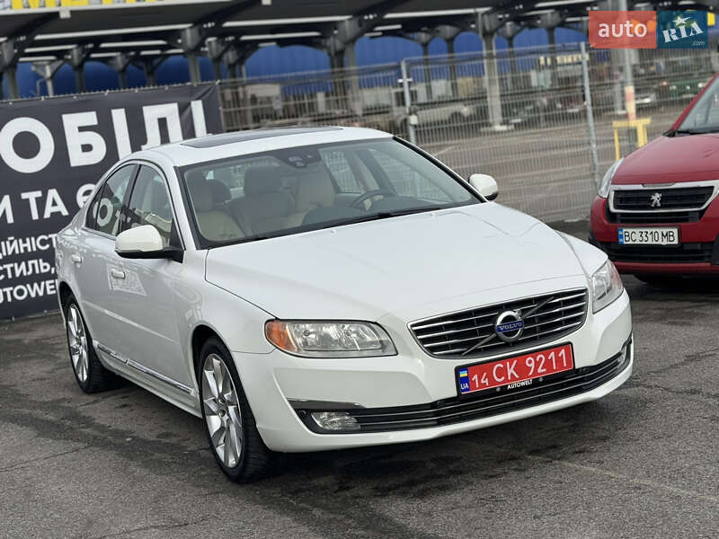 Седан Volvo S80 2015 в Львове