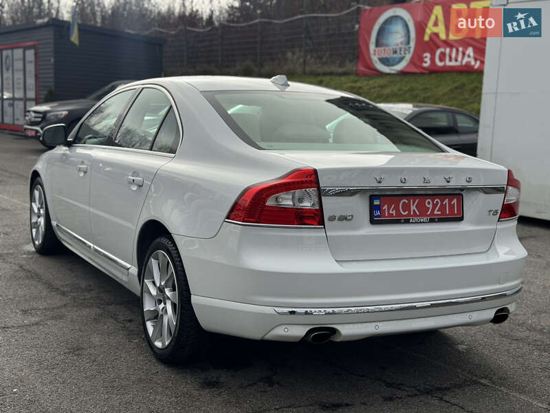 Седан Volvo S80 2015 в Львове