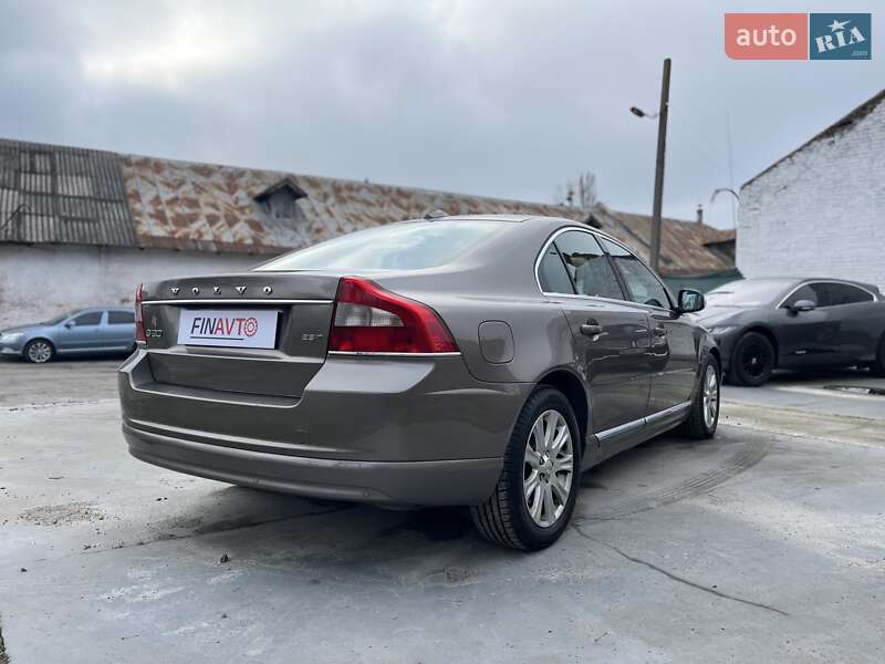 Седан Volvo S80 2010 в Белой Церкви