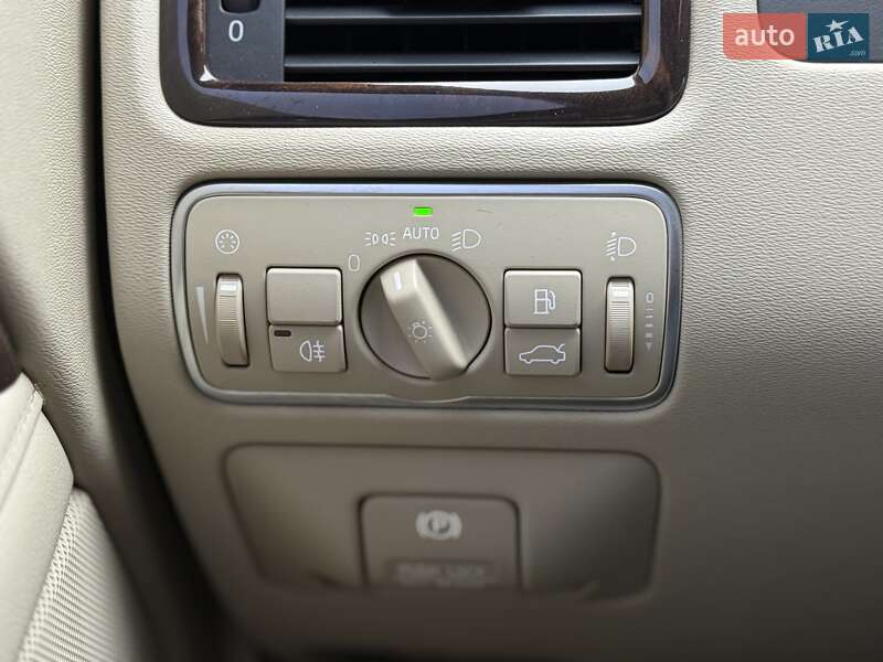 Седан Volvo S80 2014 в Киеве