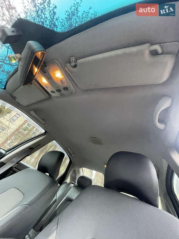 Седан Volvo S80 2000 в Львове