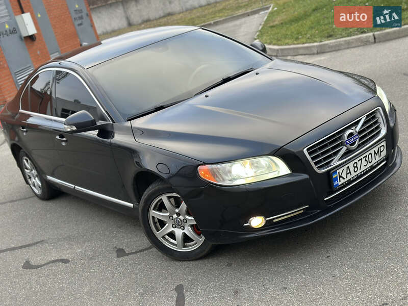 Седан Volvo S80 2010 в Киеве