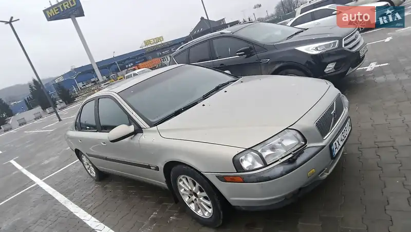 Volvo S80