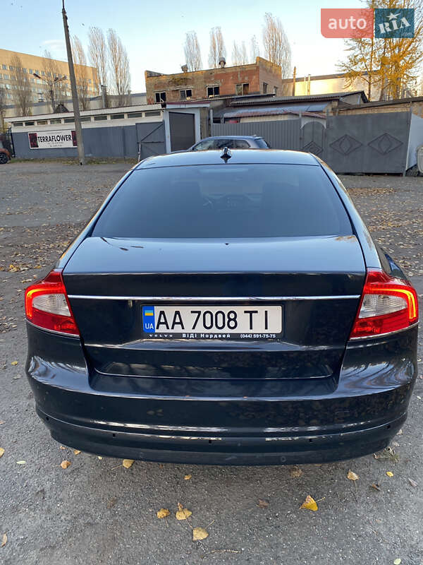 Седан Volvo S80 2013 в Киеве