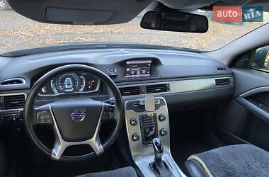 Седан Volvo S80 2013 в Киеве