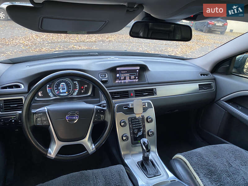 Седан Volvo S80 2013 в Киеве