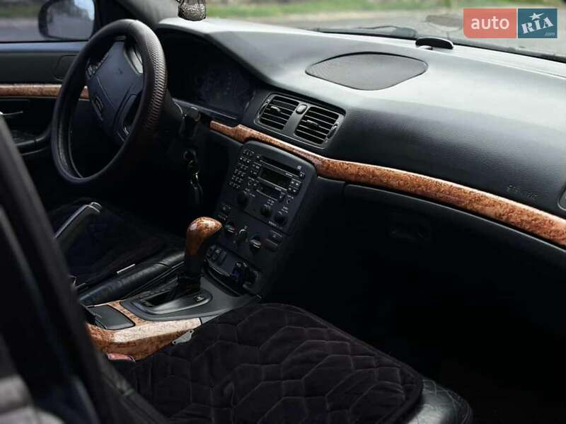 Седан Volvo S80 2000 в Татарбунарах