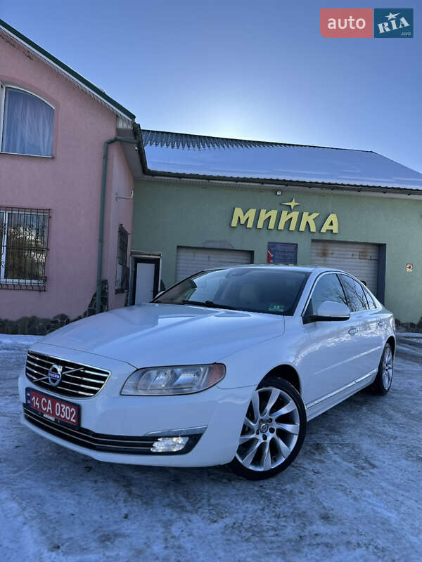 Седан Volvo S80 2015 в Рожнятове