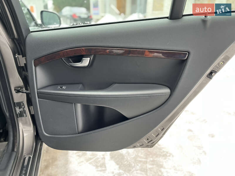 Седан Volvo S80 2010 в Белой Церкви фото 19 Седан Volvo S80 2010 в Белой Церкви