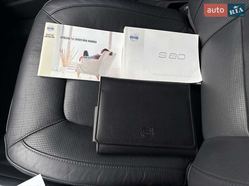 Седан Volvo S80 2014 в Киеве