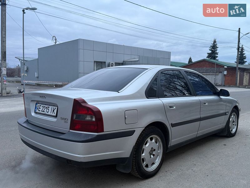 Седан Volvo S80 2001 в Днепре