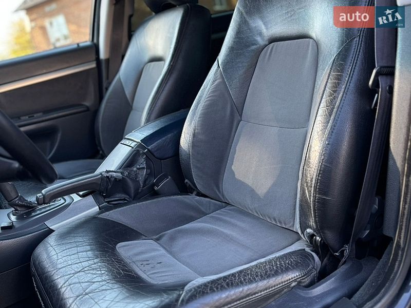 Седан Volvo S80 2000 в Мостиске