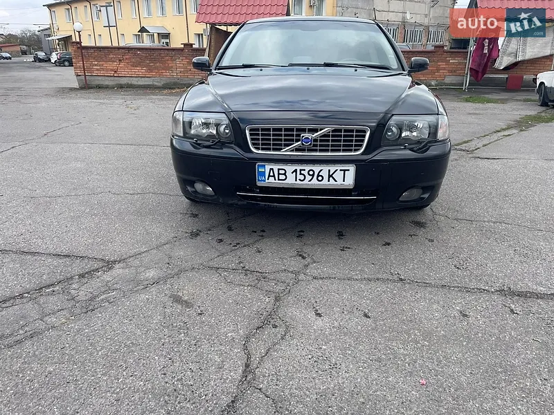 Volvo S80 2004