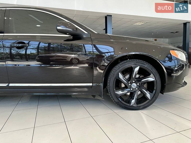 Седан Volvo S80 2012 в Виннице