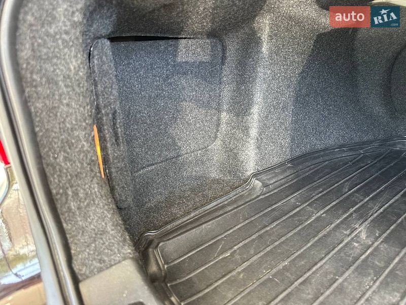 Седан Volvo S80 2012 в Виннице