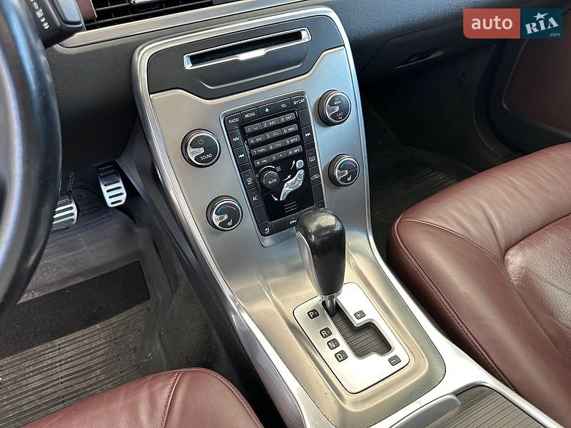 Седан Volvo S80 2012 в Виннице