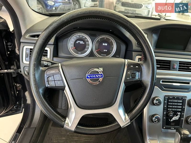 Седан Volvo S80 2012 в Виннице