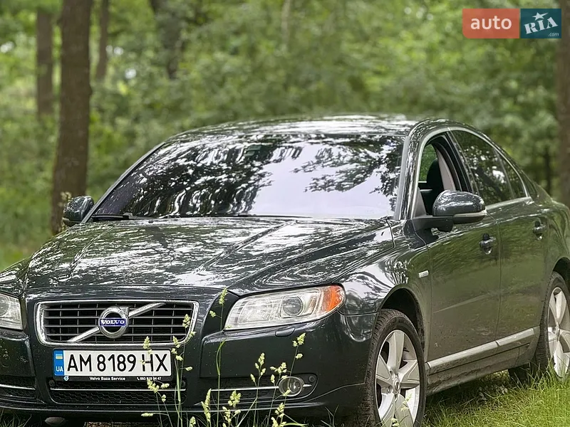 Volvo S80