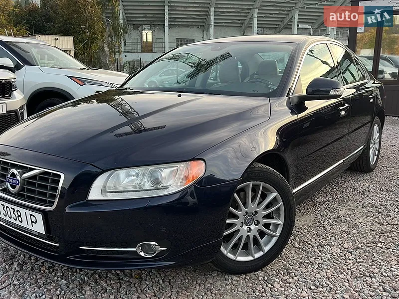 Volvo S80 2010