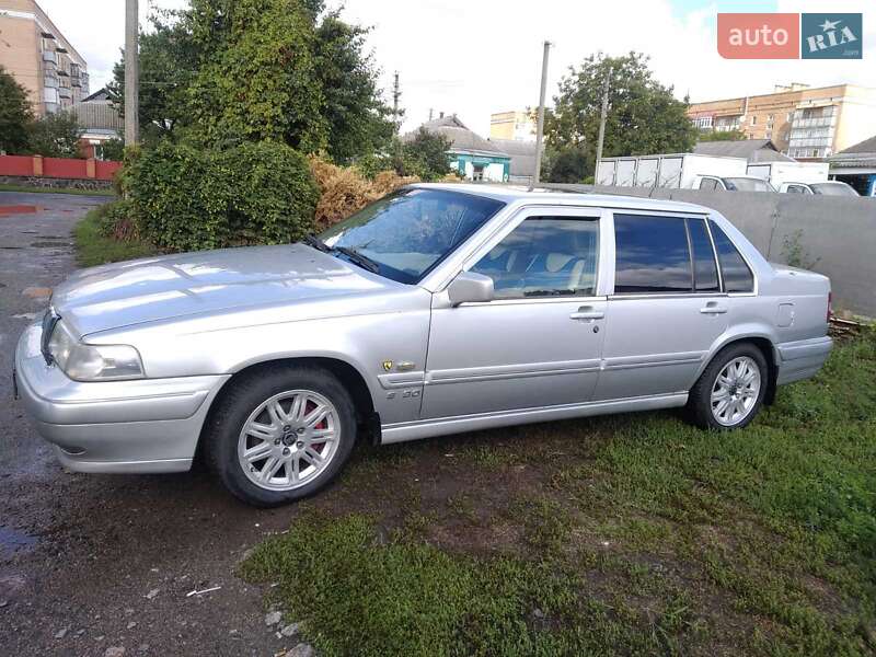 Седан Volvo S90 1998 в Шполі