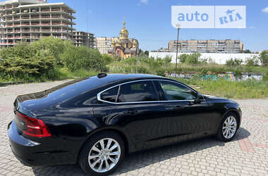 Седан Volvo S90 2018 в 