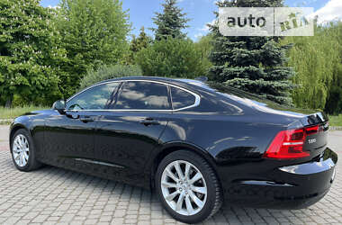 Седан Volvo S90 2018 в 